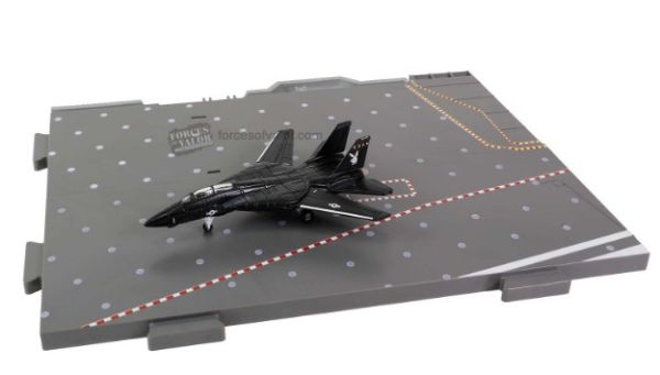 WJ831107 - GRUMMAN F-14 Tomcat Avion de chasse Américain VX-4 – Evaluators – 1987 – Pont section G - 1