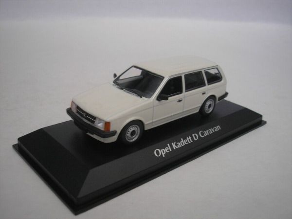 MXC940044110 - OPEL Kadett D Caravan 1979 Blanc - 1