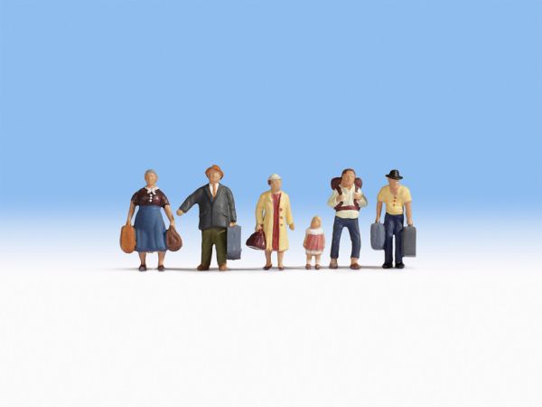 NOC15218 - Voyageurs et valises - 1