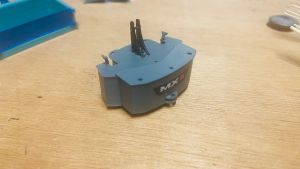 CW0008 - Masse MX avec multibox Grise